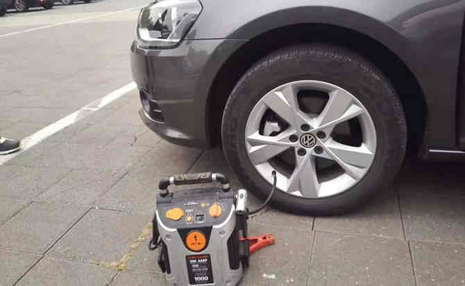 聊城汽车搭电案例